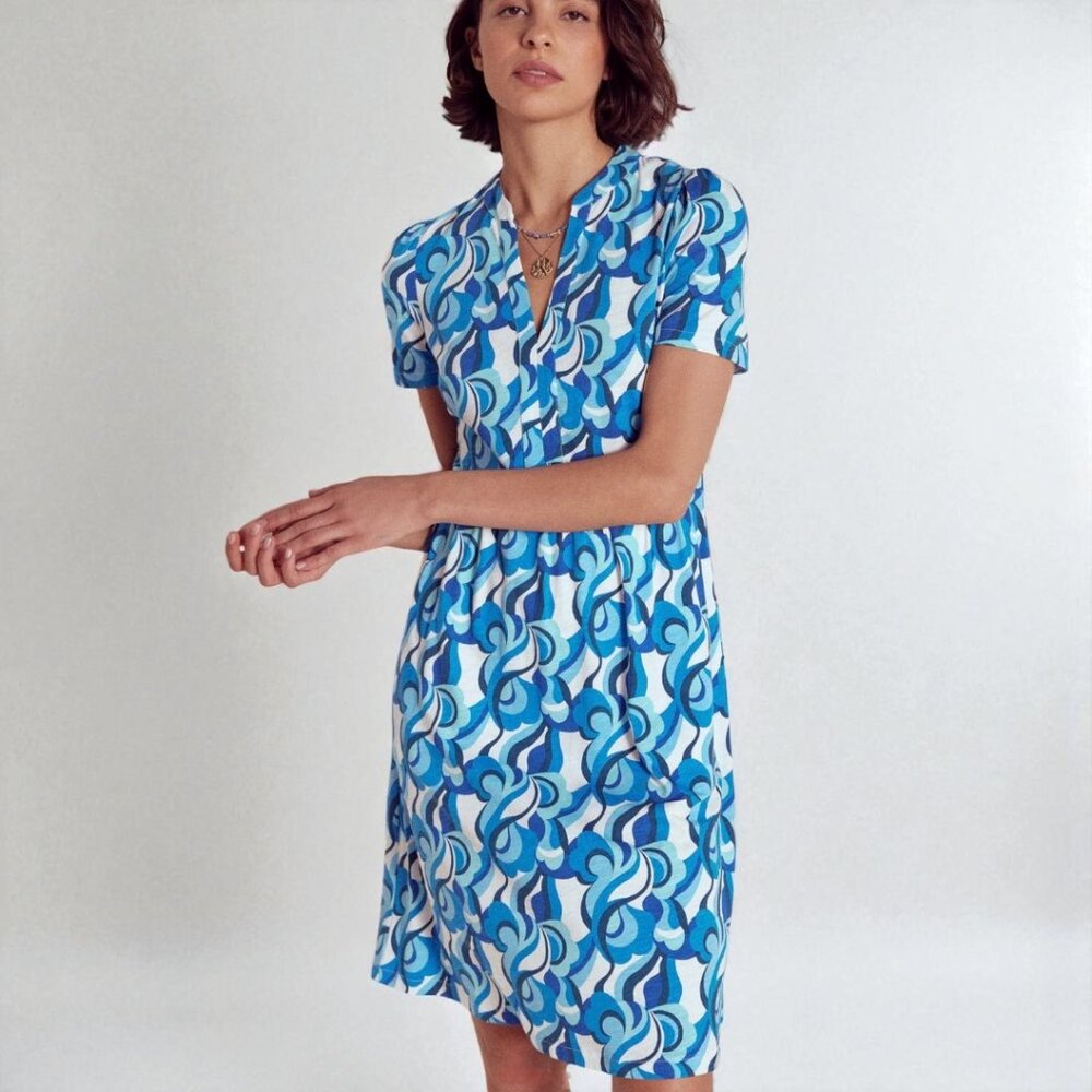 NWT Boden Naomi Short Sleeeve Dress | Size 10 |  Blue Abstract Swirl